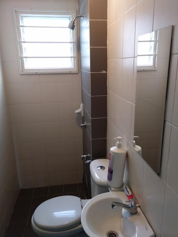Homestay D 11 Putrajaya Netflix Wifi Buitenkant foto