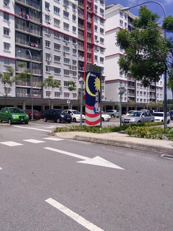 Homestay D 11 Putrajaya Netflix Wifi Buitenkant foto