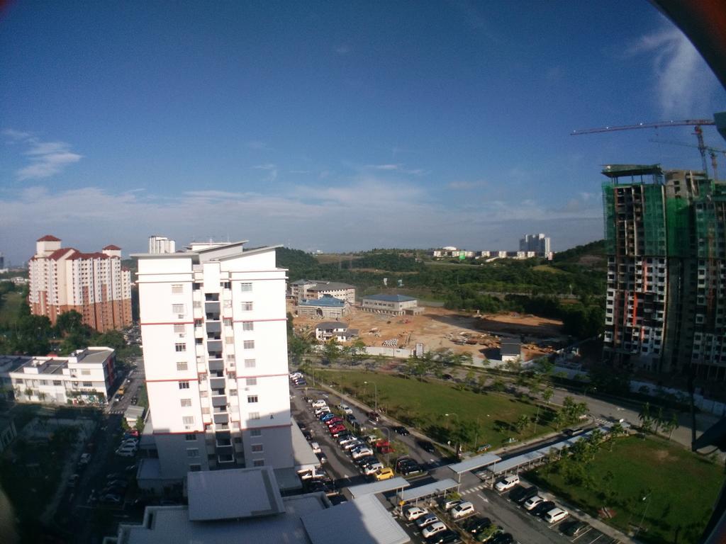 Homestay D 11 Putrajaya Netflix Wifi Buitenkant foto