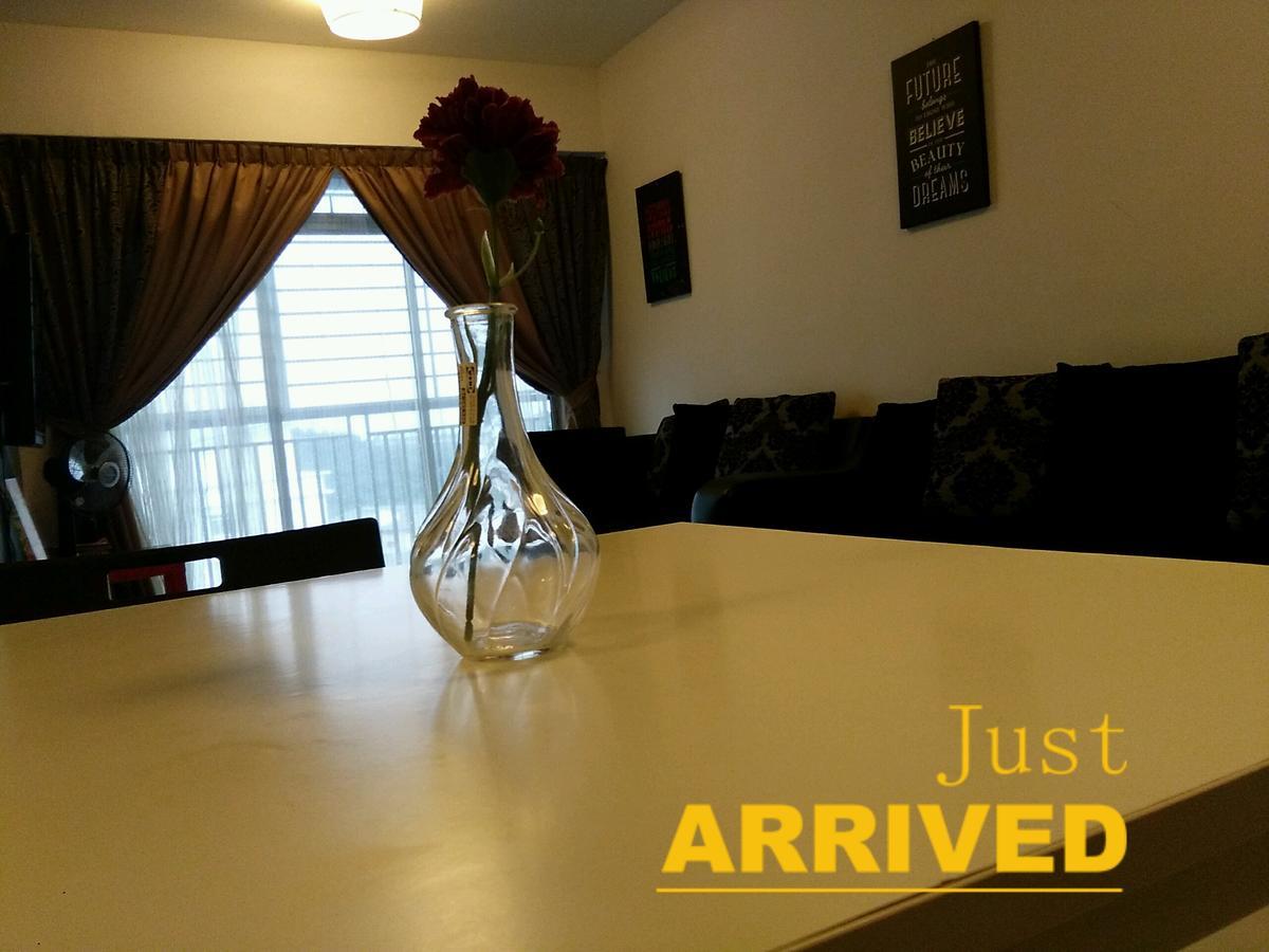 Homestay D 11 Putrajaya Netflix Wifi Buitenkant foto